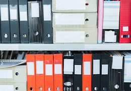 Les rayonnages d’archives, solution de stockage indispensable des documents papier